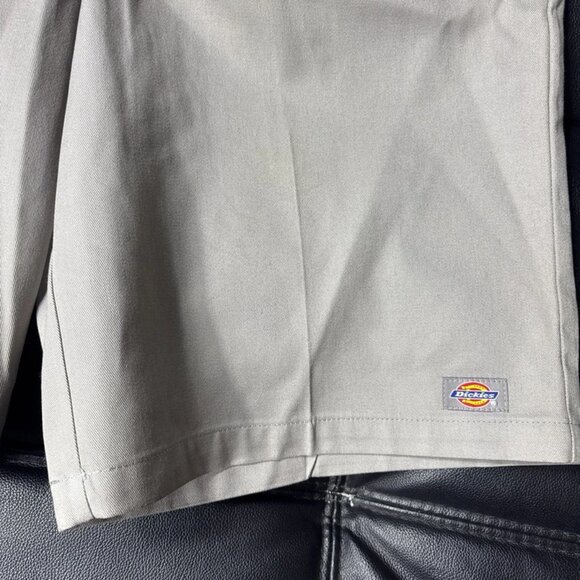 Dickies Men's Work Shorts Gray Regular Fit Flat Front Slash Pockets Waistband 36 - Picture 12 of 16